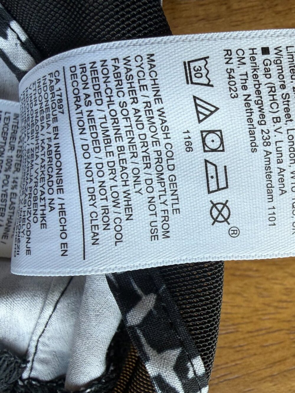 Athleta Printed Mesh Racer Run Shorts - Picture 12 of 12